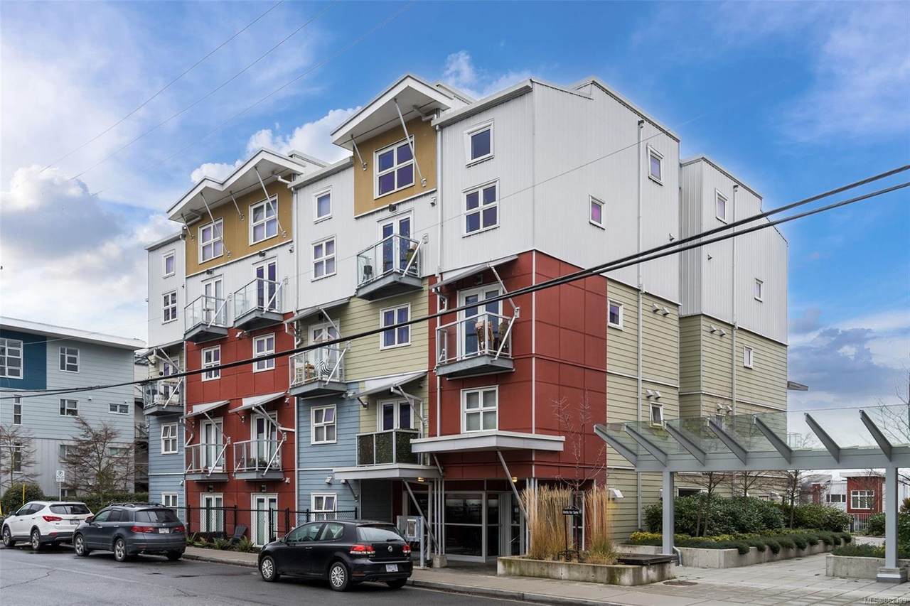 787 Tyee Rd - Photo 1