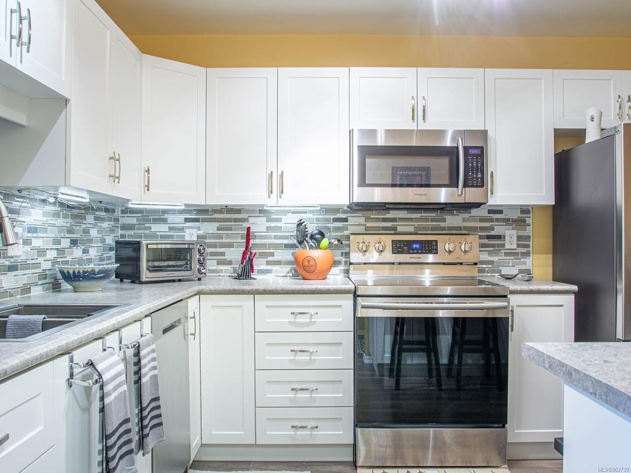 40 Gorge Rd - Photo 1