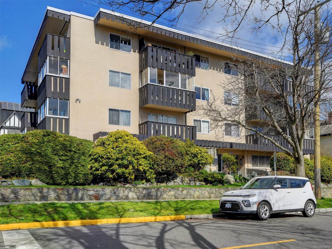 1000 Mcclure St - Photo 1
