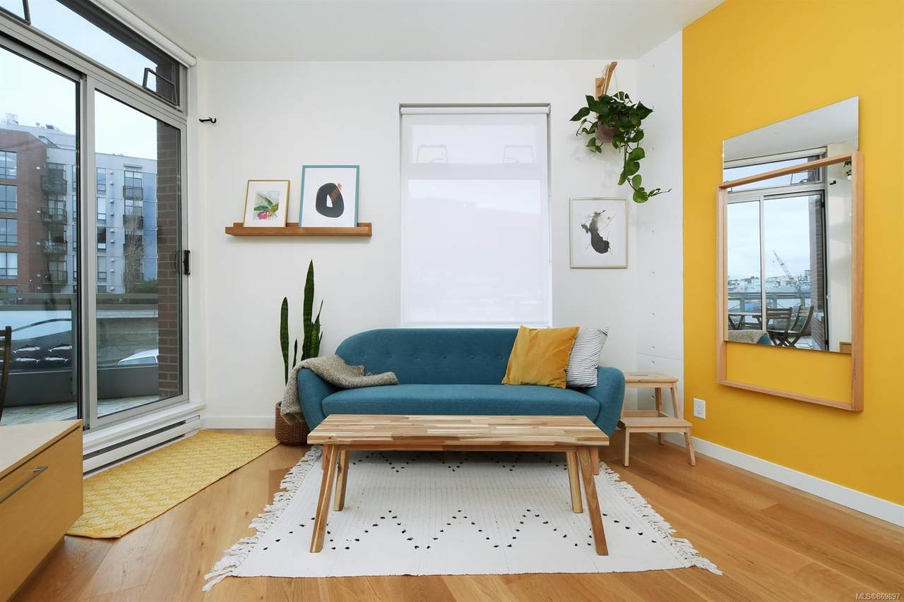 456 Pandora Ave - Photo 1