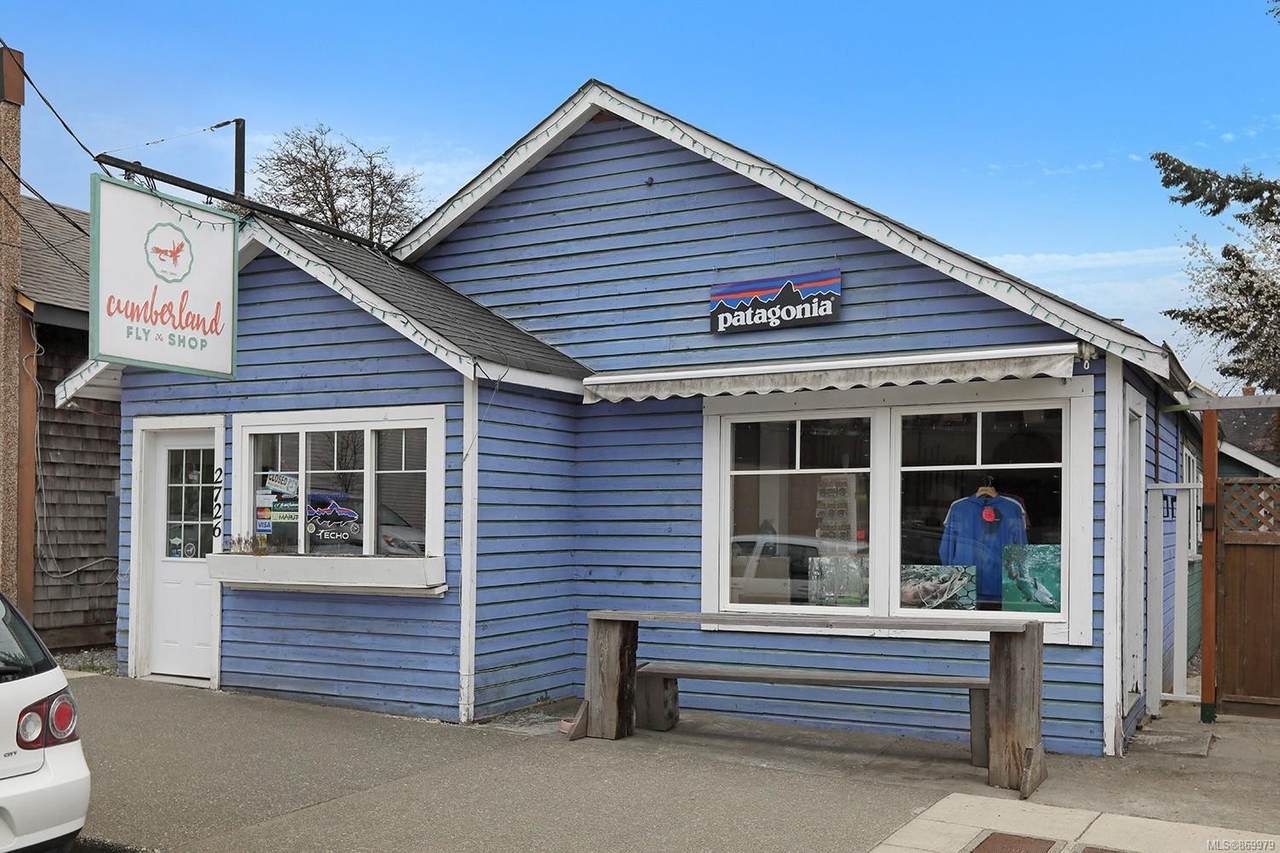 2726 Dunsmuir Ave - Photo 1