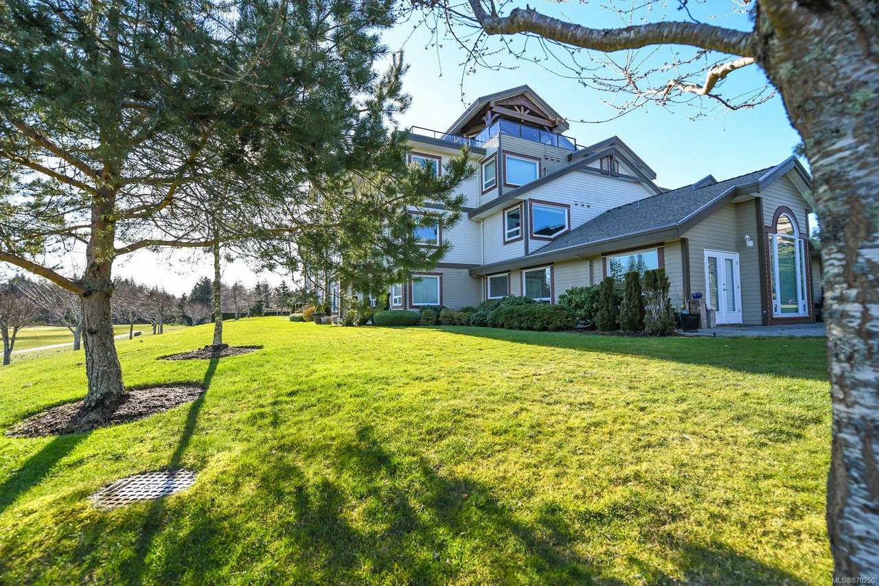 3666 Royal Vista Way - Photo 1