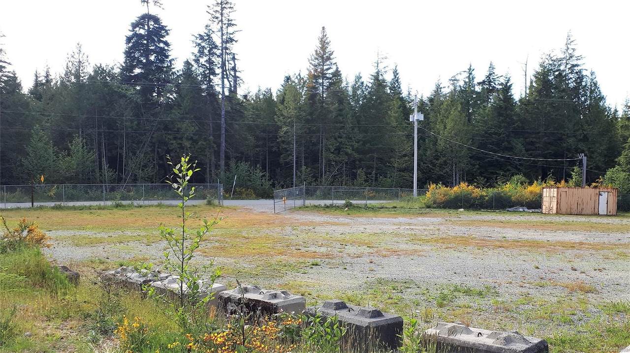 550 Bamfield Rd - Photo 1
