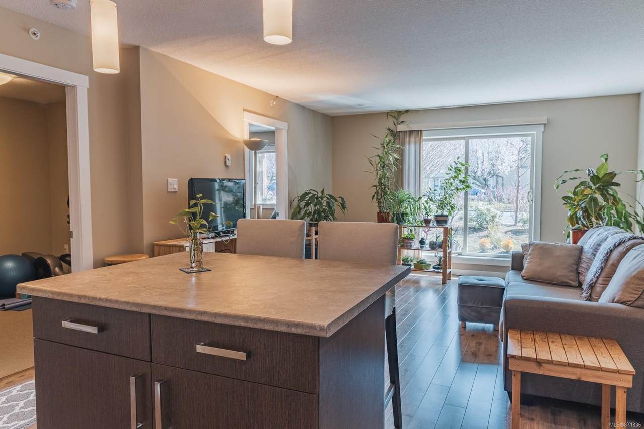 1600 Caspers Way - Photo 1