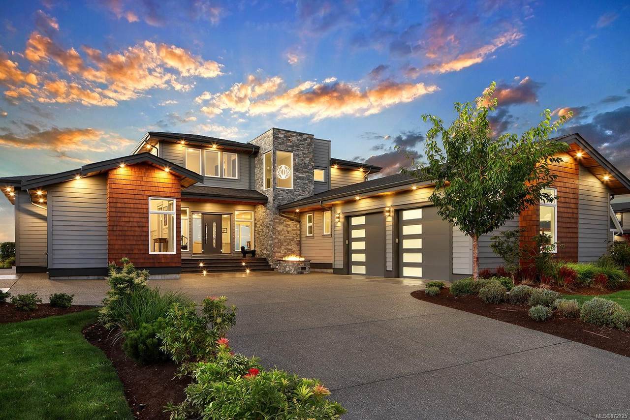 1310 Wilkinson Rd - Photo 1