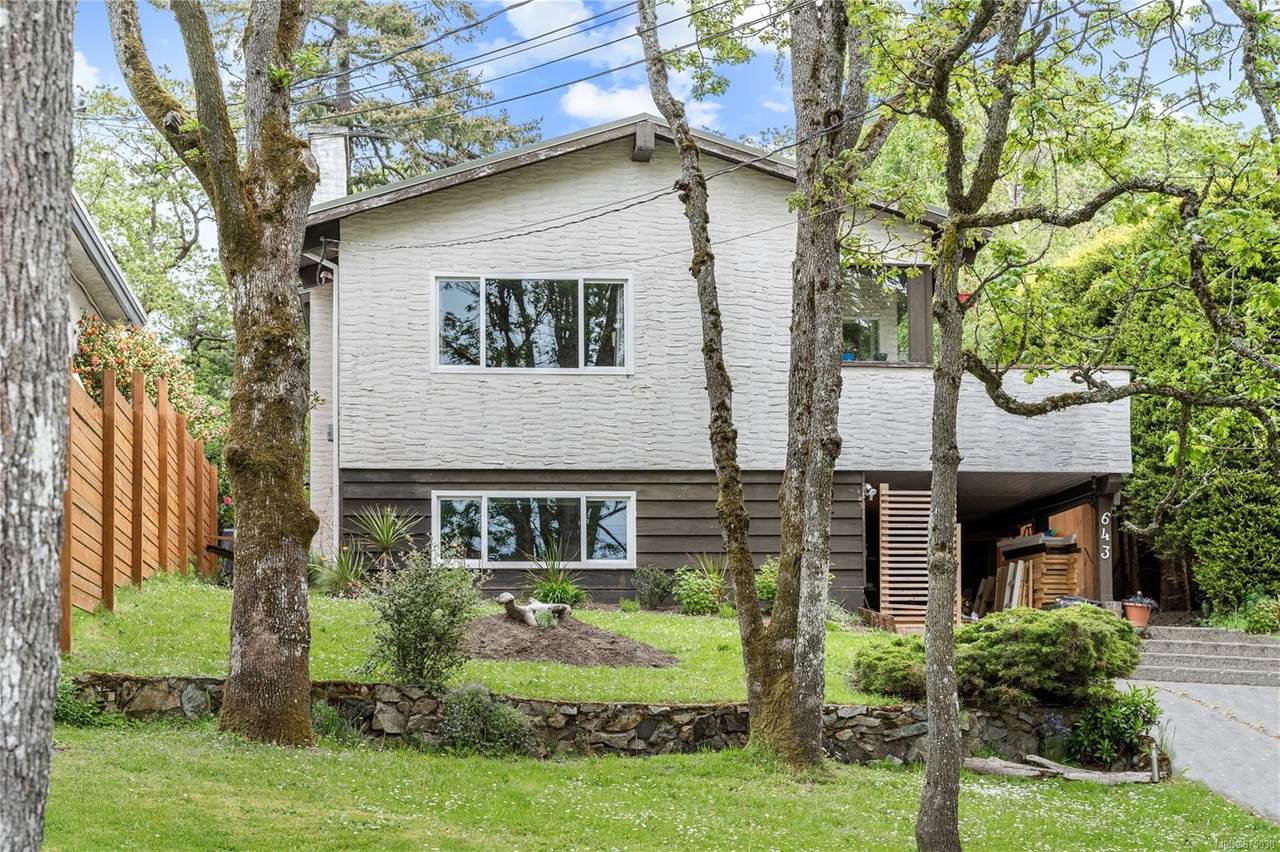 643 Drake Ave - Photo 1