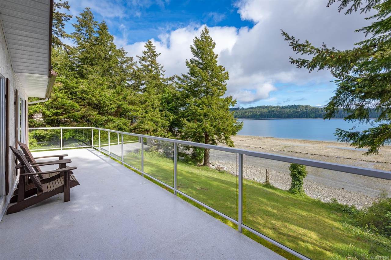 7770 Ships Point Rd - Photo 1