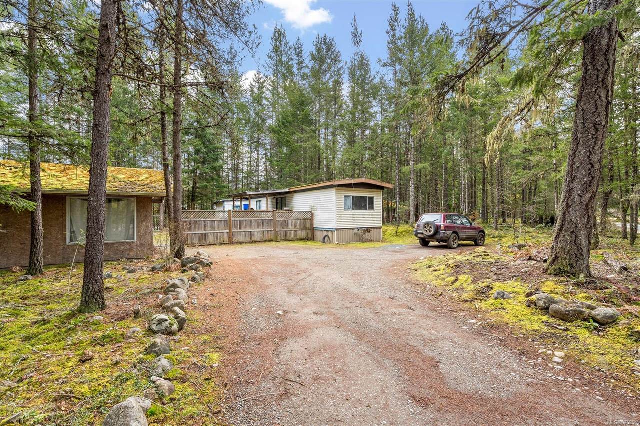 1184 Stagdowne Rd - Photo 1