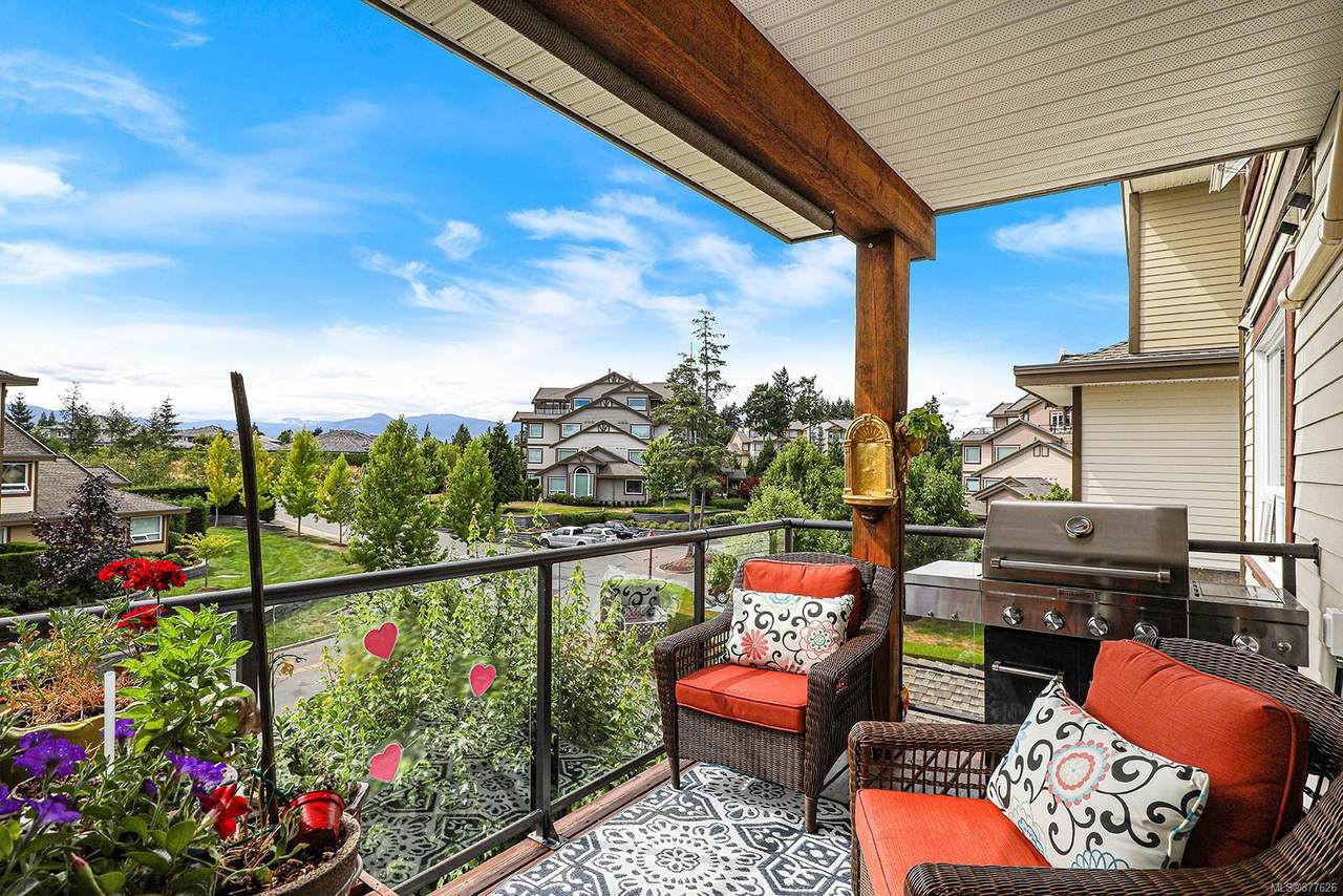3666 Royal Vista Way - Photo 1