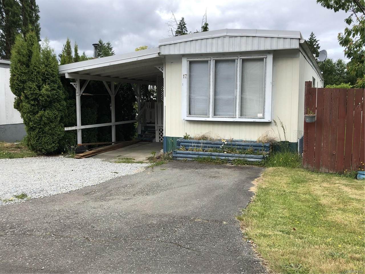 2917 Alberni Hwy - Photo 1