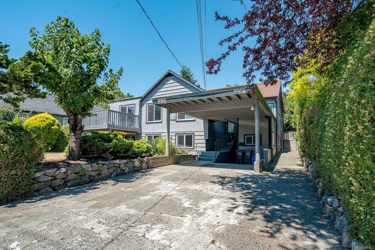 886 Dunsmuir Rd - Photo 1