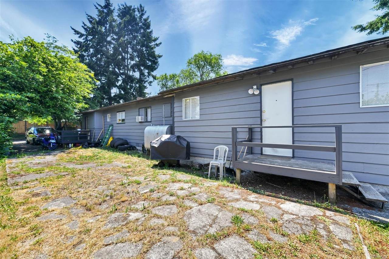 641-631 6th Ave - Photo 1