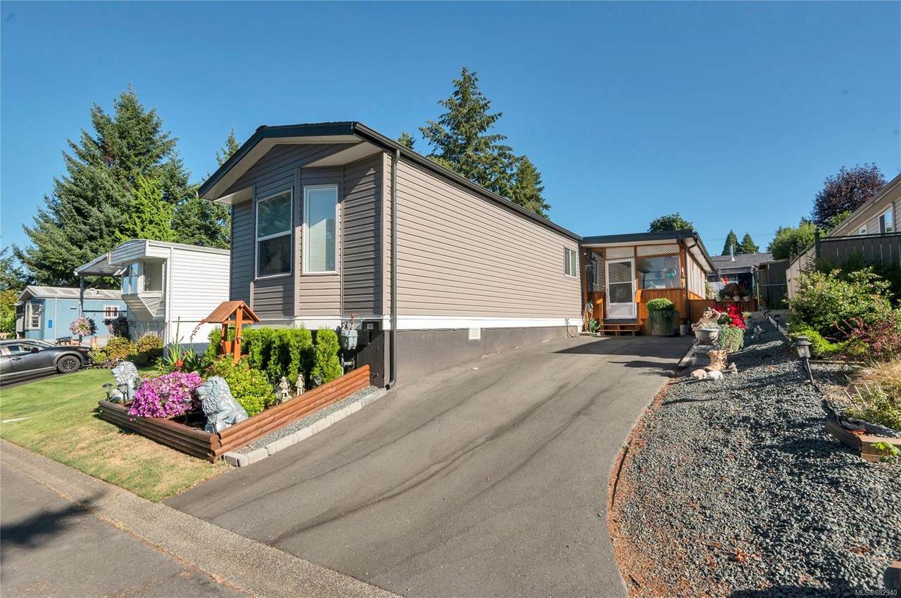 1160 Shellbourne Blvd - Photo 1