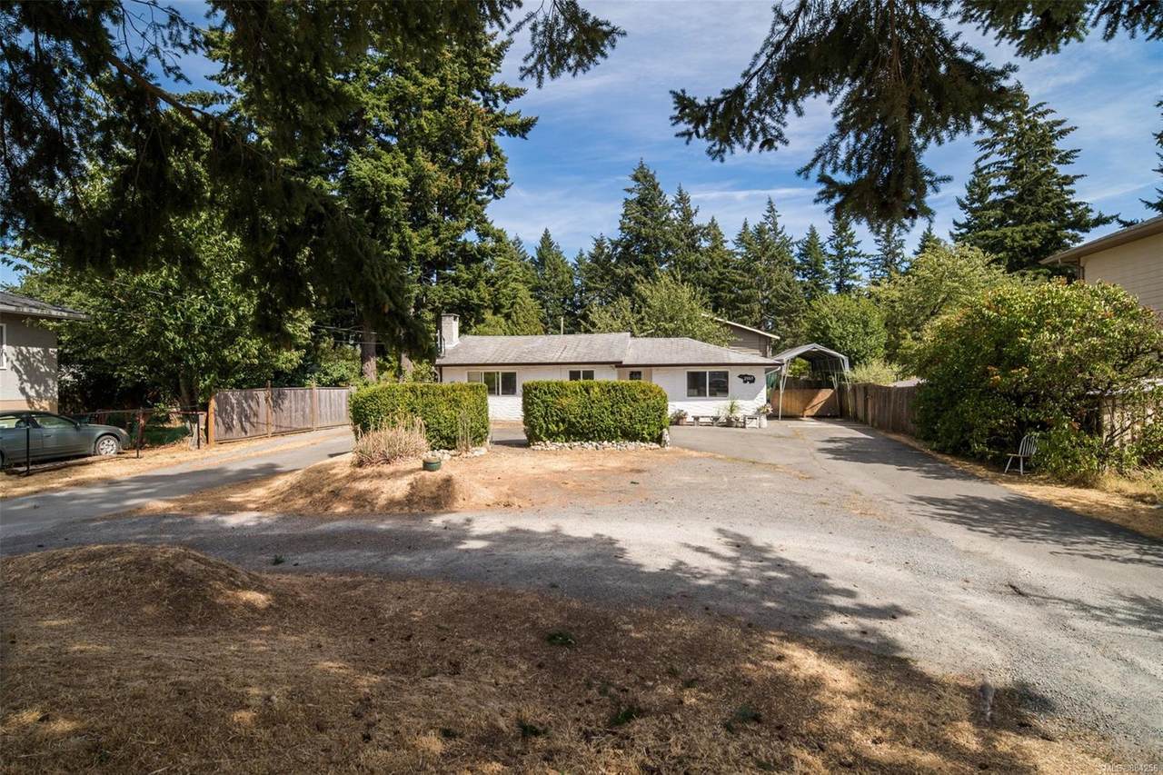 2957 Pickford Rd - Photo 1