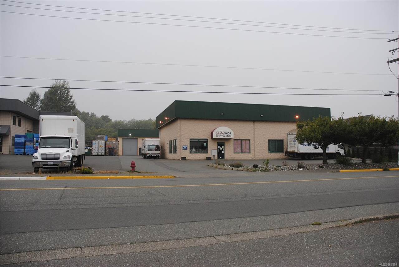 1360 Homewood Rd - Photo 1