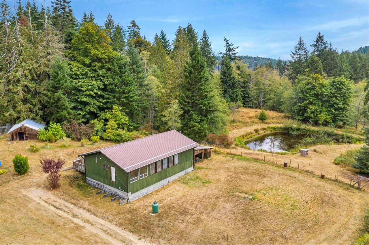 1281 Fulford-Ganges Rd - Photo 1