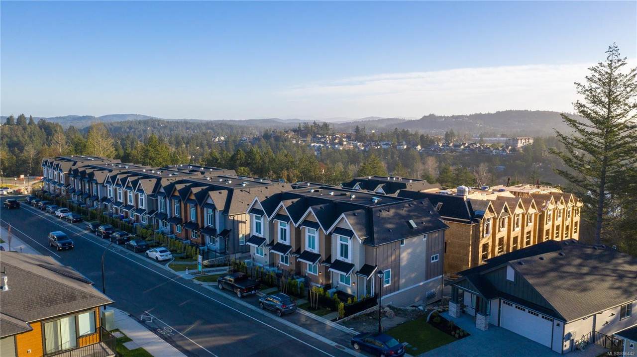 1107 Moonstone Loop - Photo 1