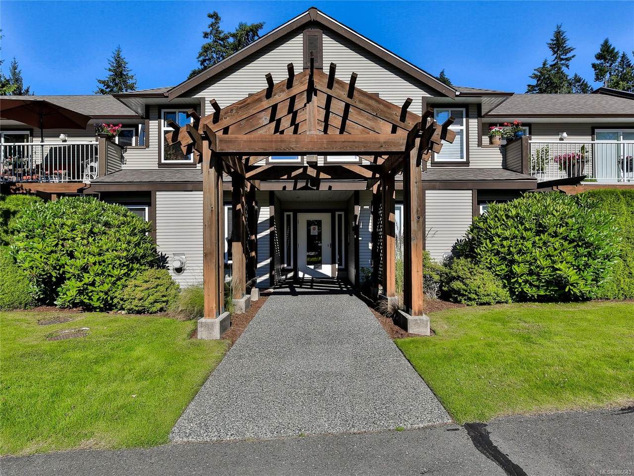 440 Schley Pl - Photo 1