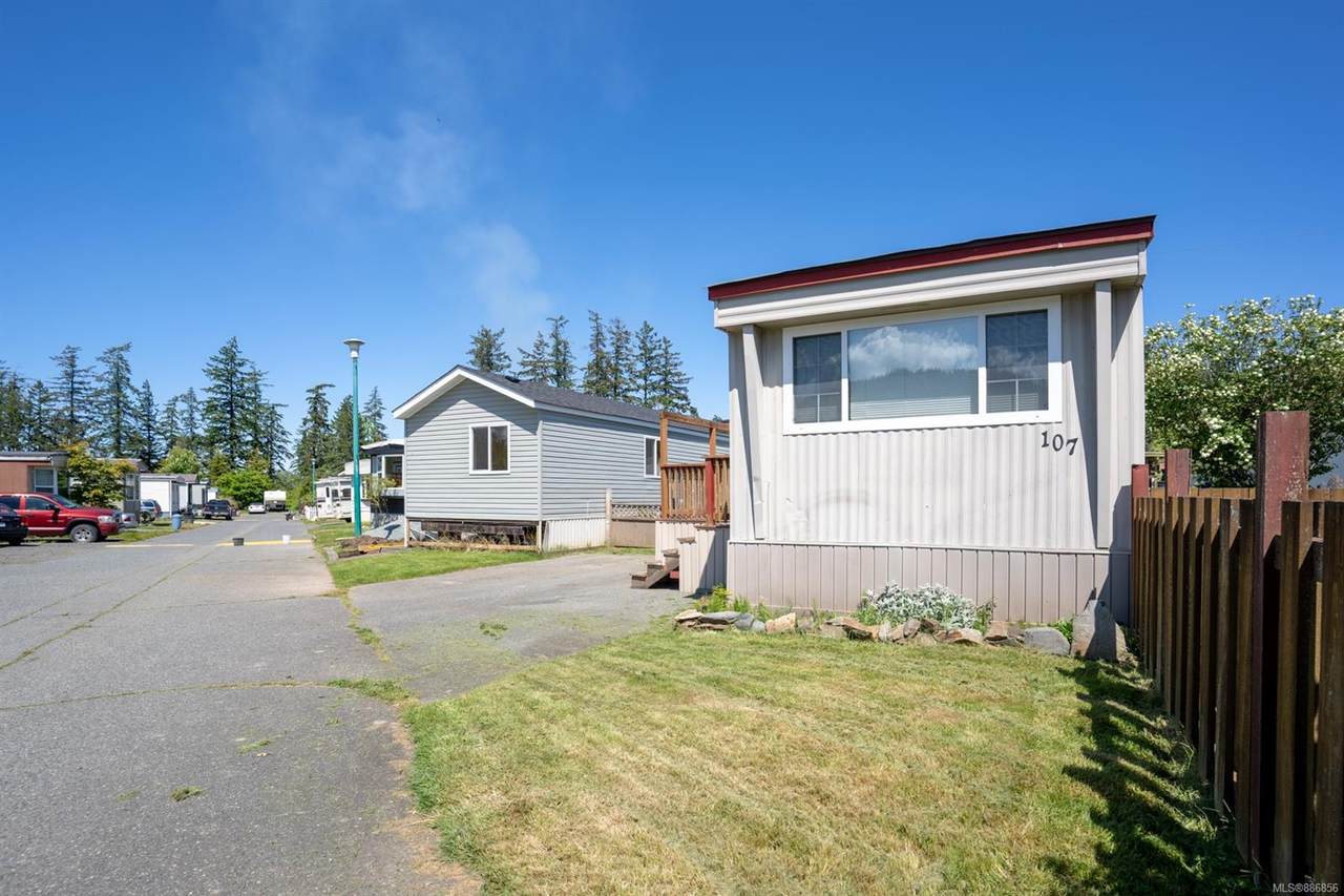 1745 Cecil St - Photo 1