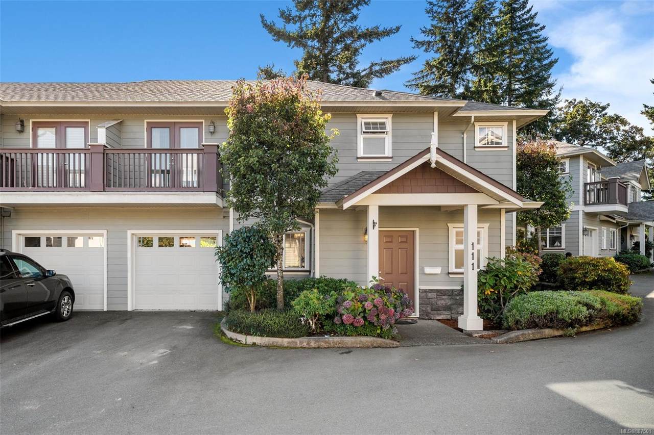 937 Skogstad Way - Photo 1