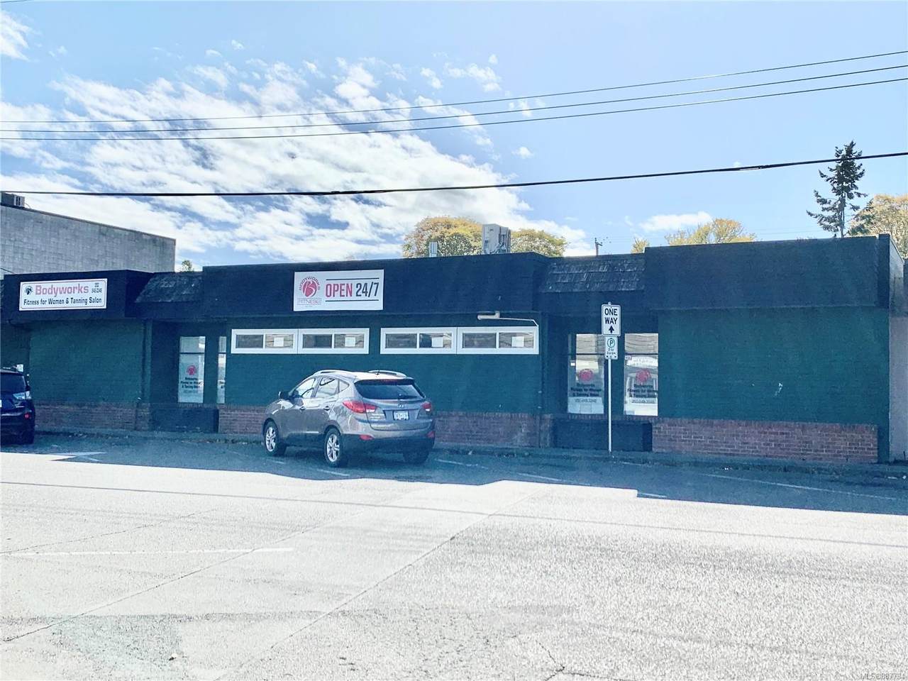 162 Morison Ave - Photo 1