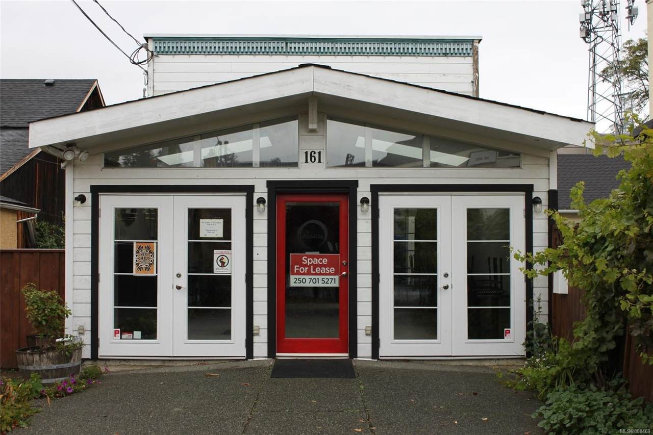 161 Kenneth St - Photo 1