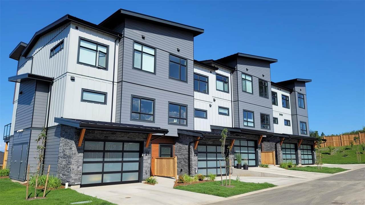 623 Crown Isle Blvd - Photo 1