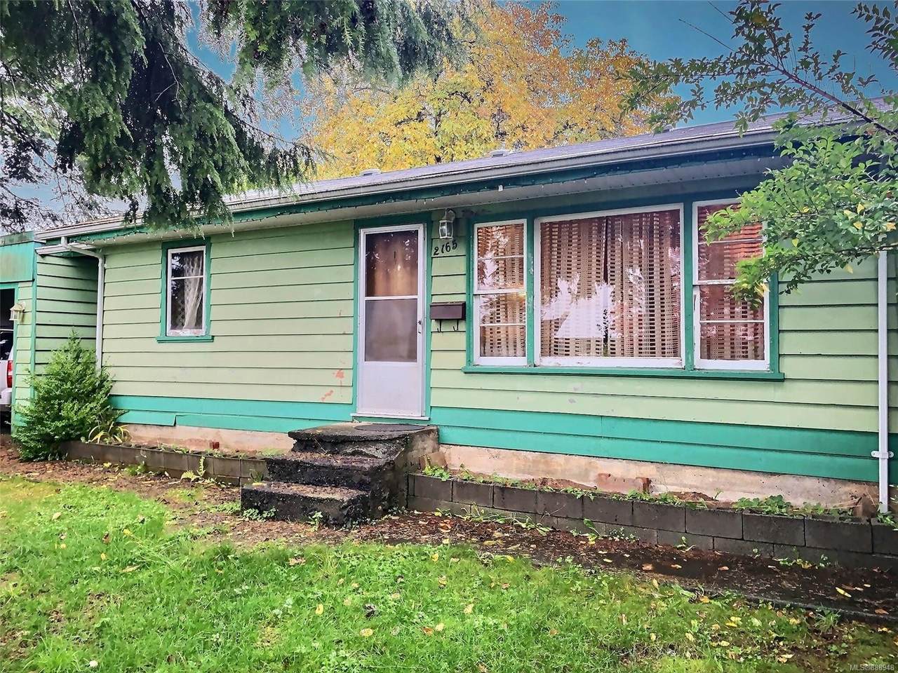 2165 15th Ave - Photo 1