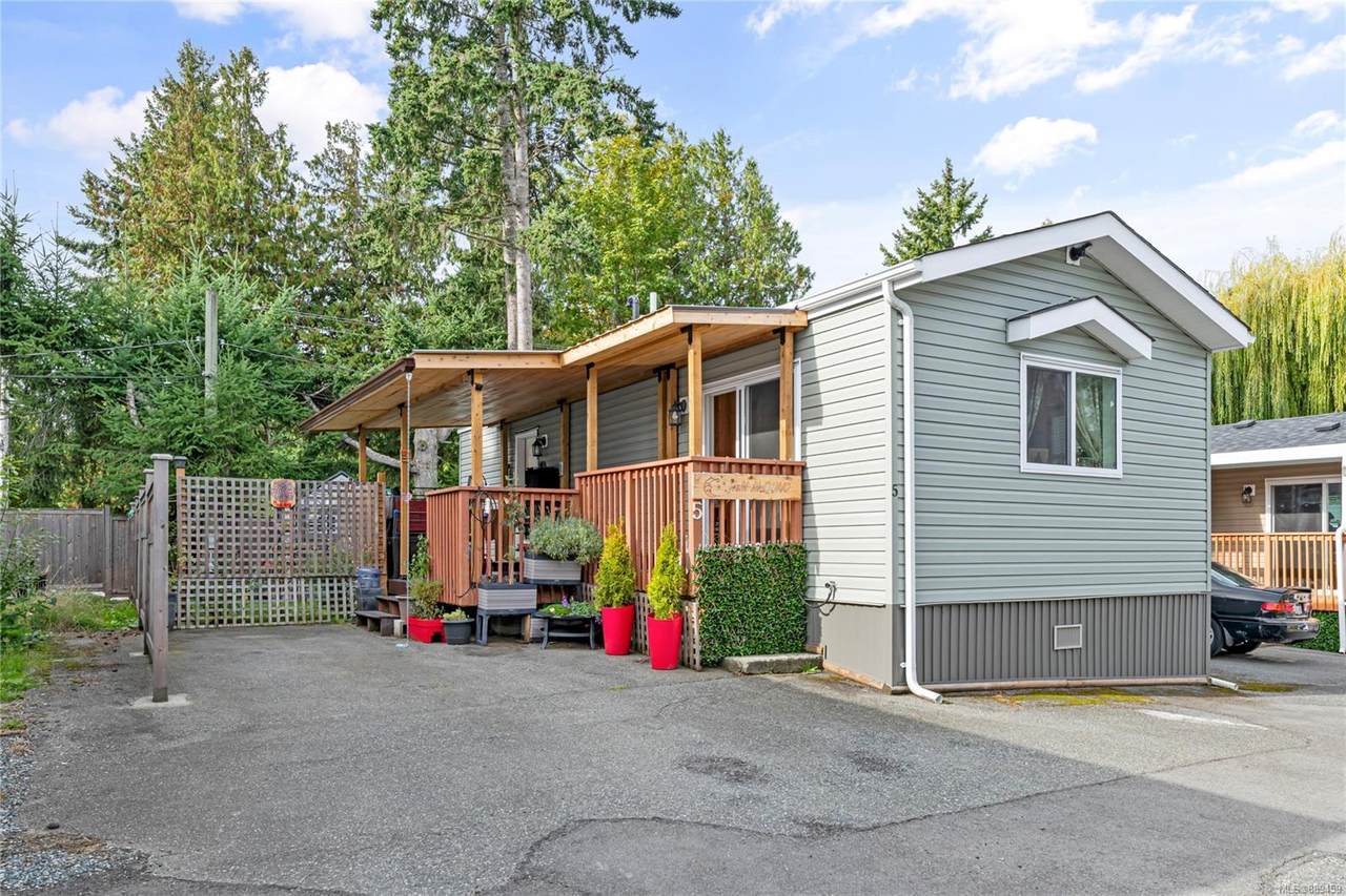 1074 Old Victoria Rd - Photo 1