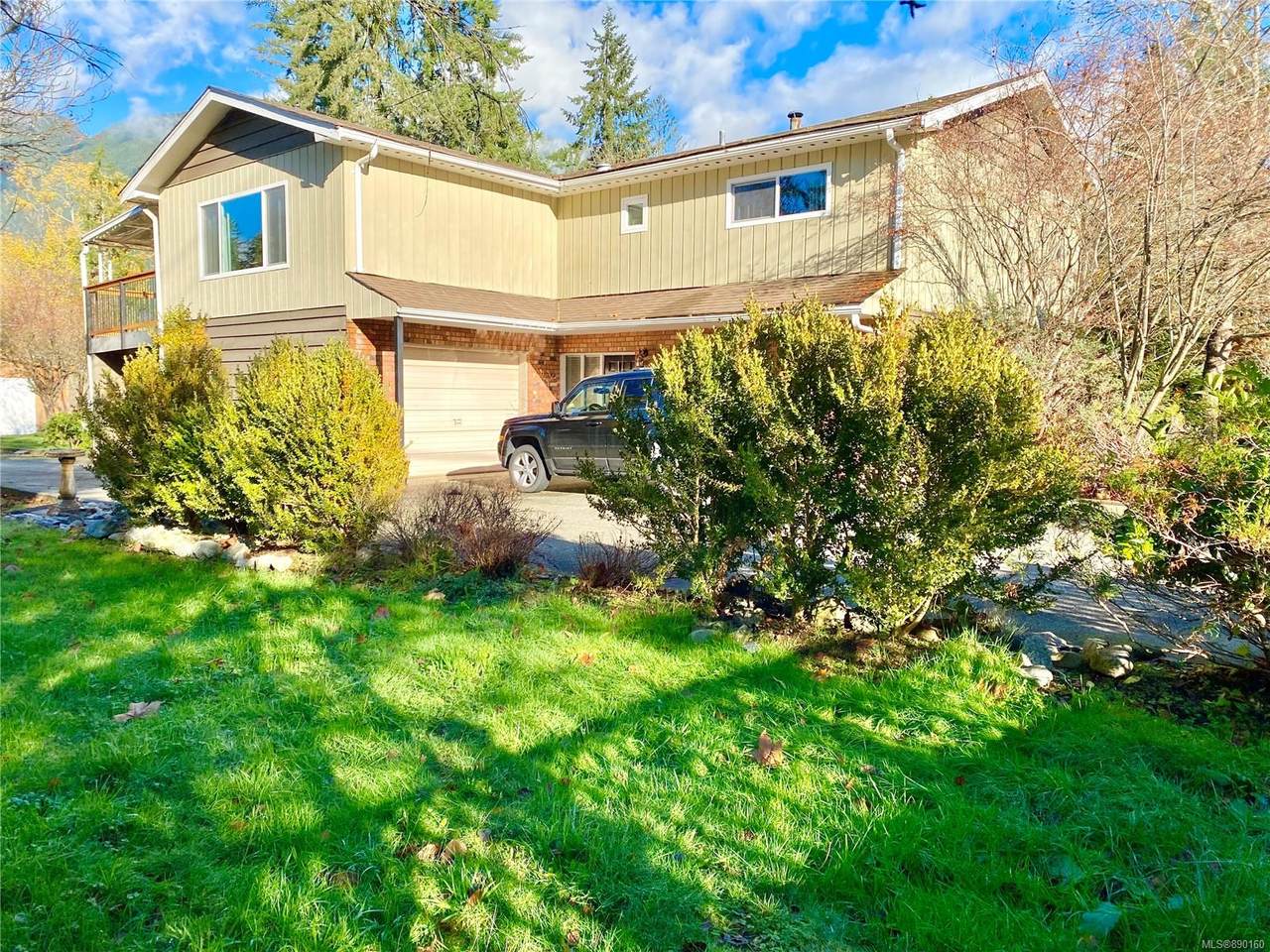 7875 Beaver Creek Rd - Photo 1