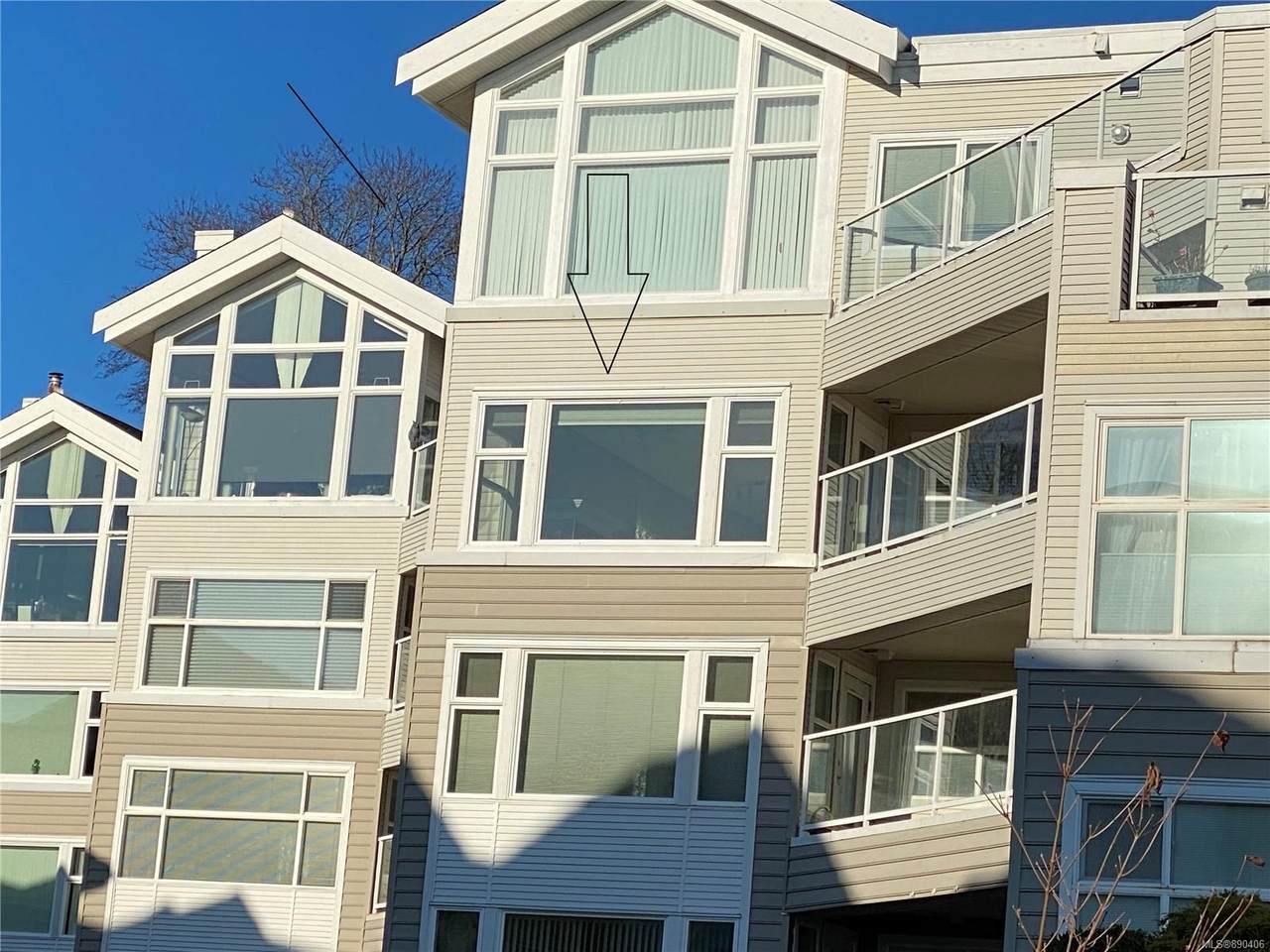 350 Island Hwy - Photo 1