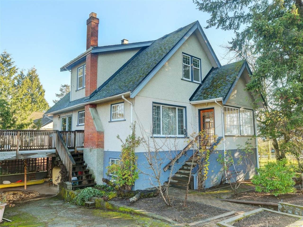 800 Lavender Ave - Photo 1