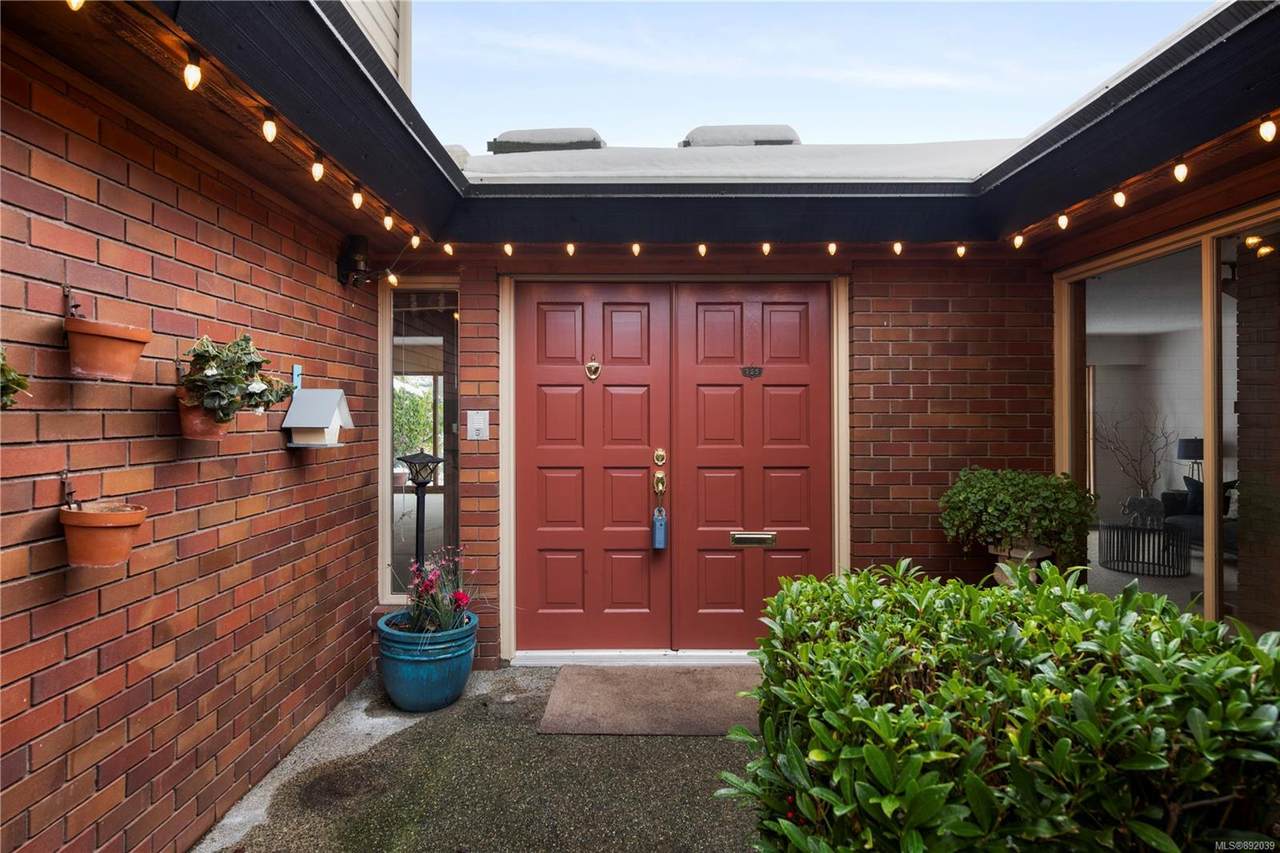 2345 Cedar Hill Cross Rd - Photo 1