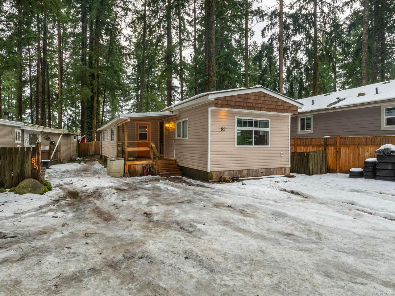 3560 Hallberg Rd - Photo 1