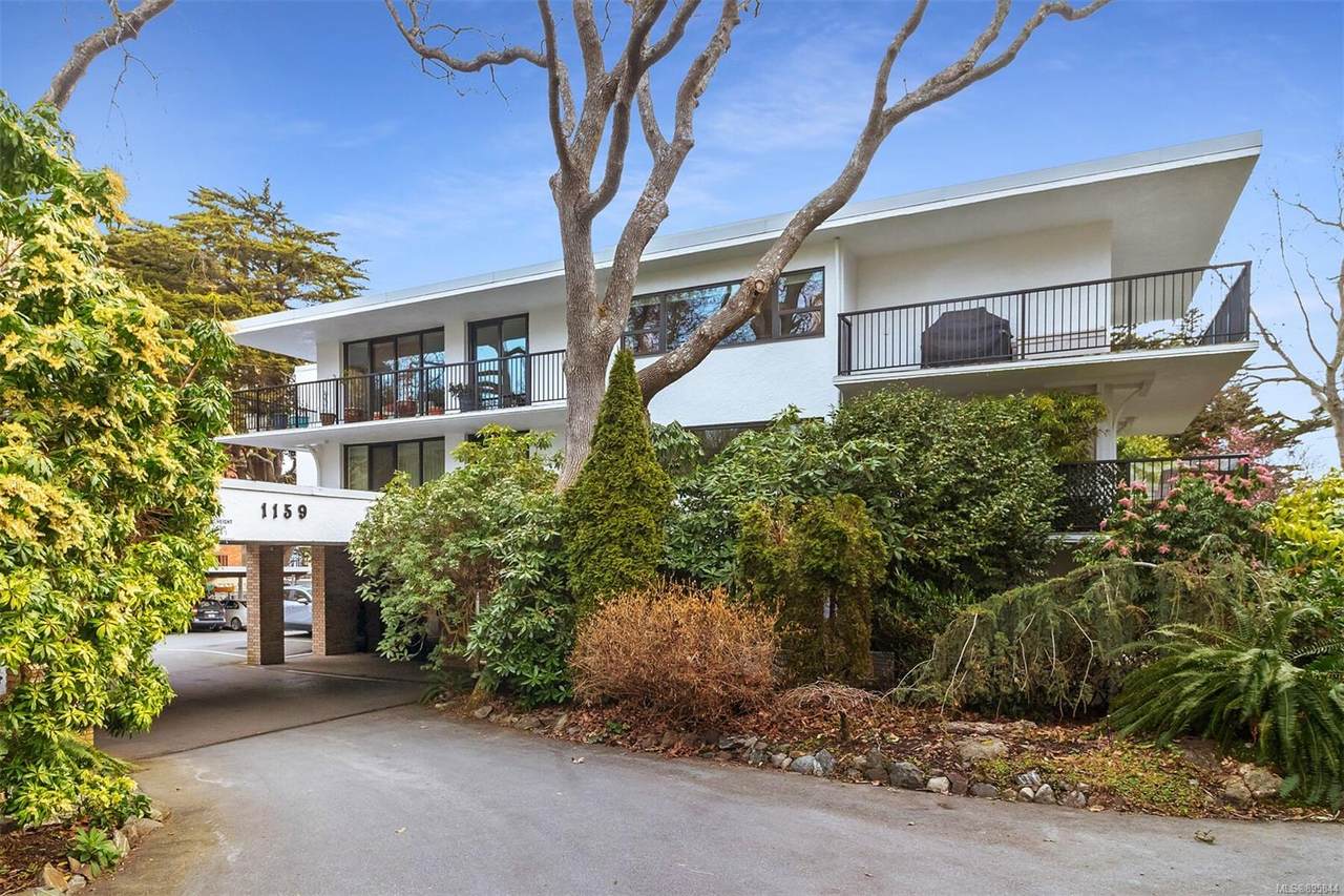 1159 Beach Dr - Photo 1