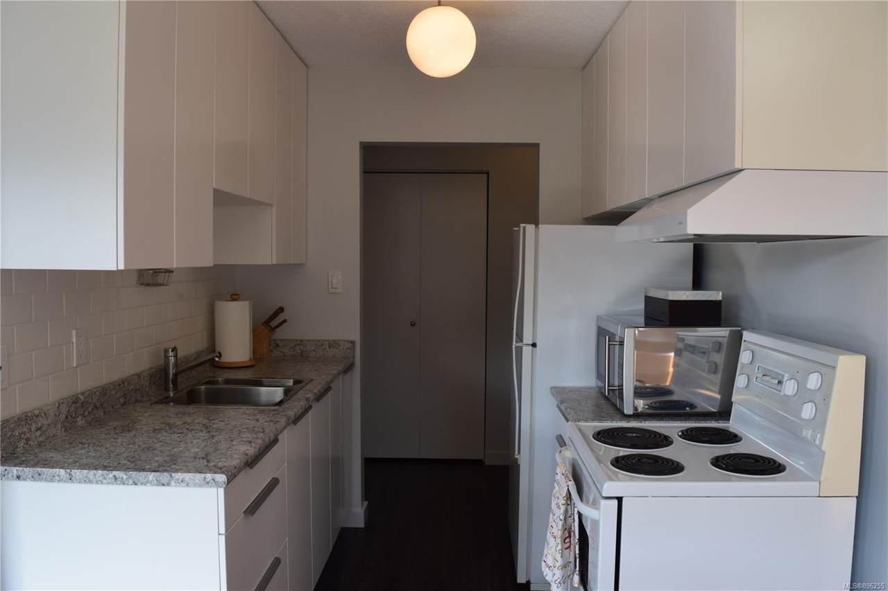 350 Alder Cres - Photo 1