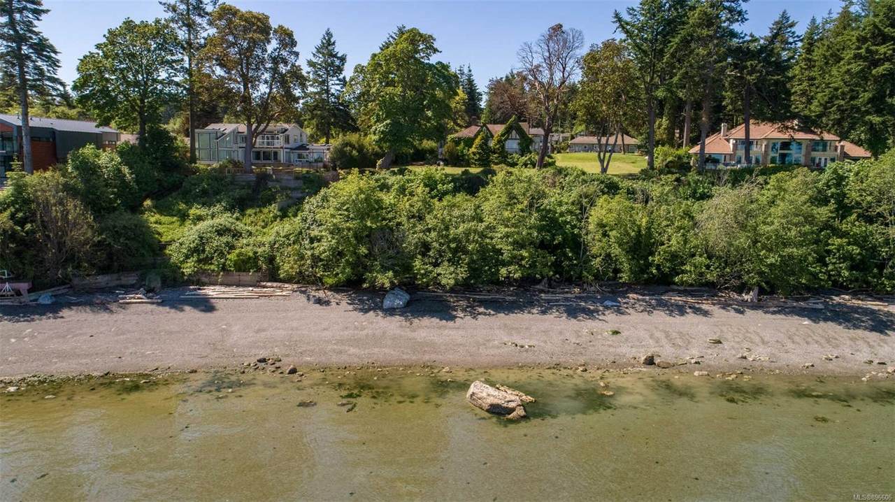 1905 Leyns Rd - Photo 1