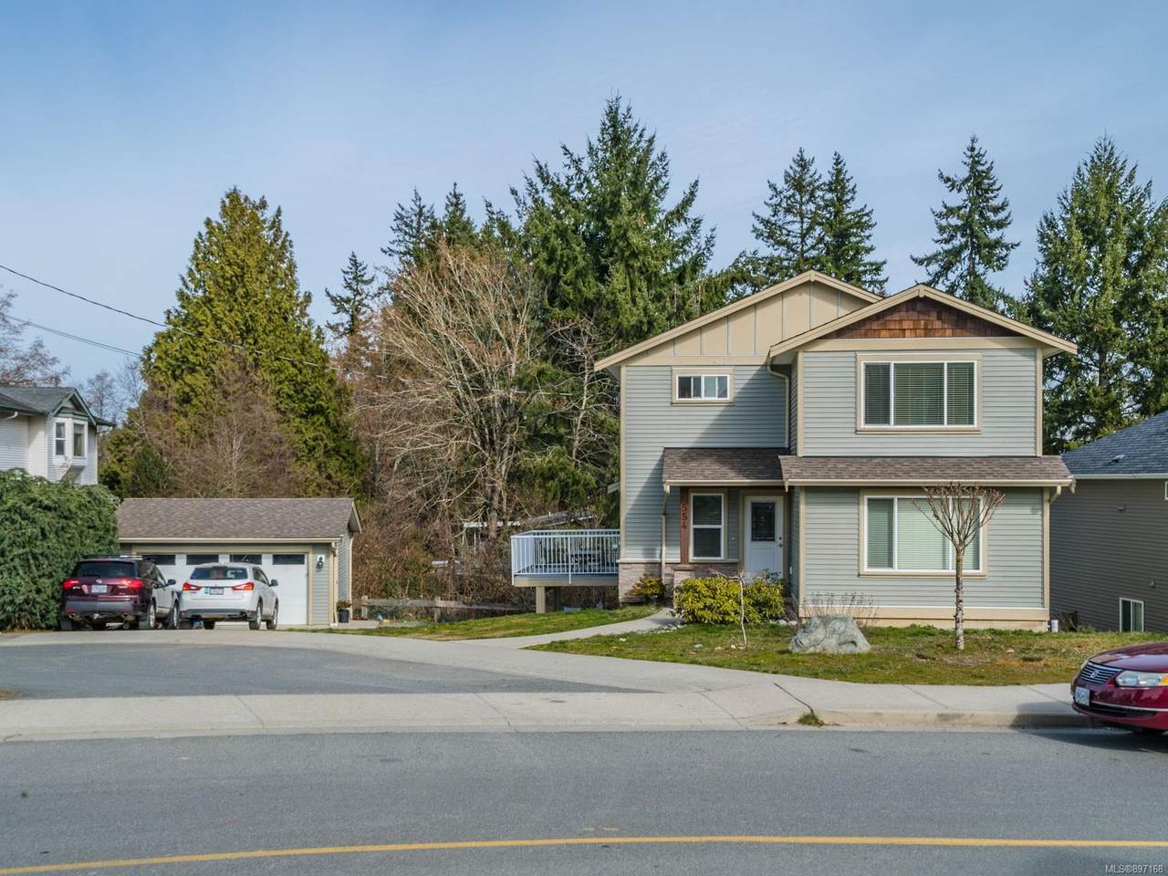 554 Armishaw Rd - Photo 1
