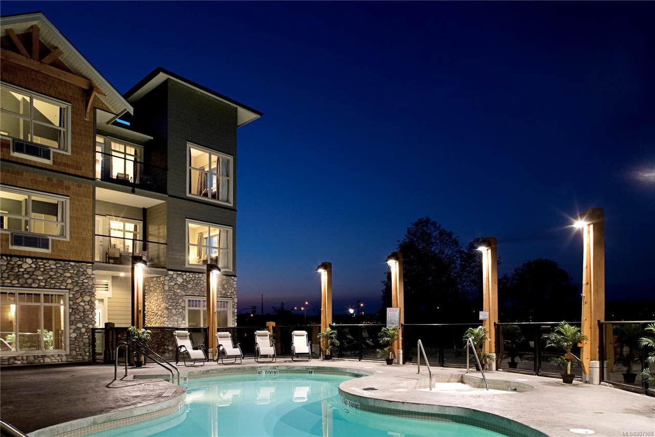 1800 Riverside Lane - Photo 1