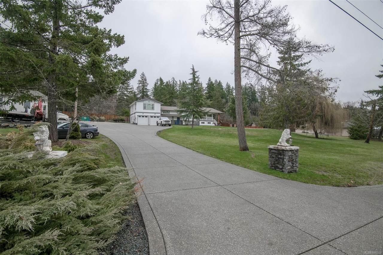 6045 Grandview Rd - Photo 1