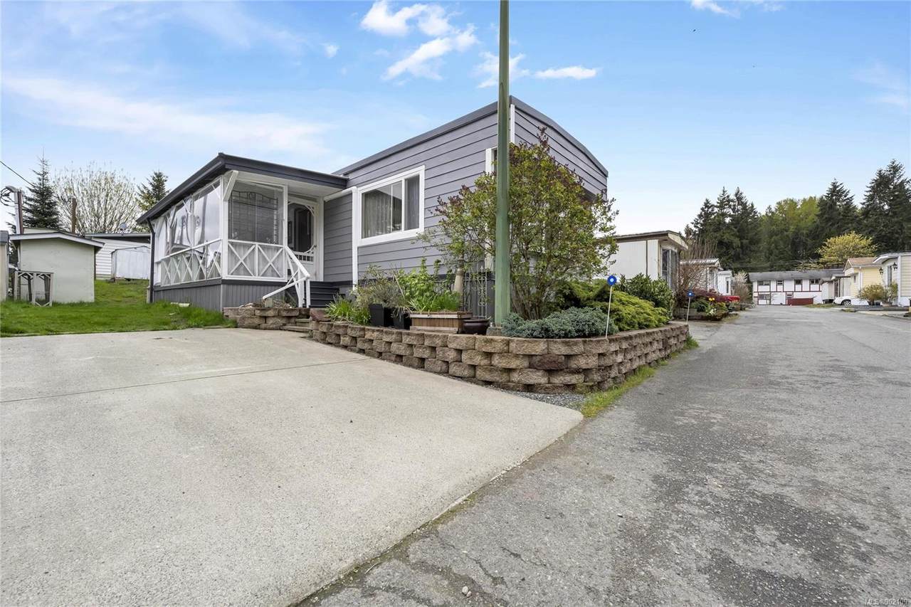 3497 Gibbins Rd - Photo 1