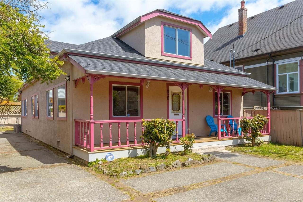 926 Green St - Photo 1