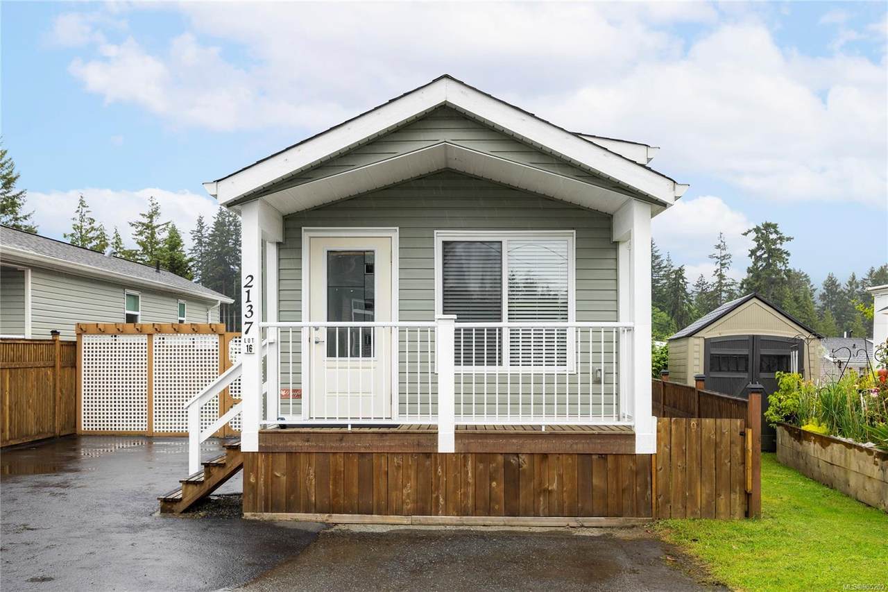 2137 Nimpkish Lake Way - Photo 1