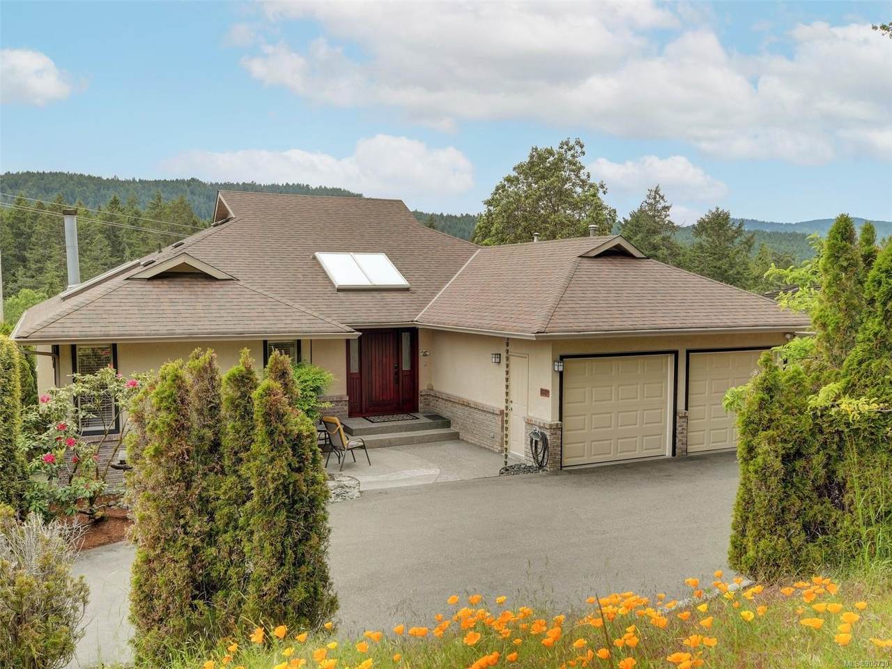 6688 Lydia Pl - Photo 1