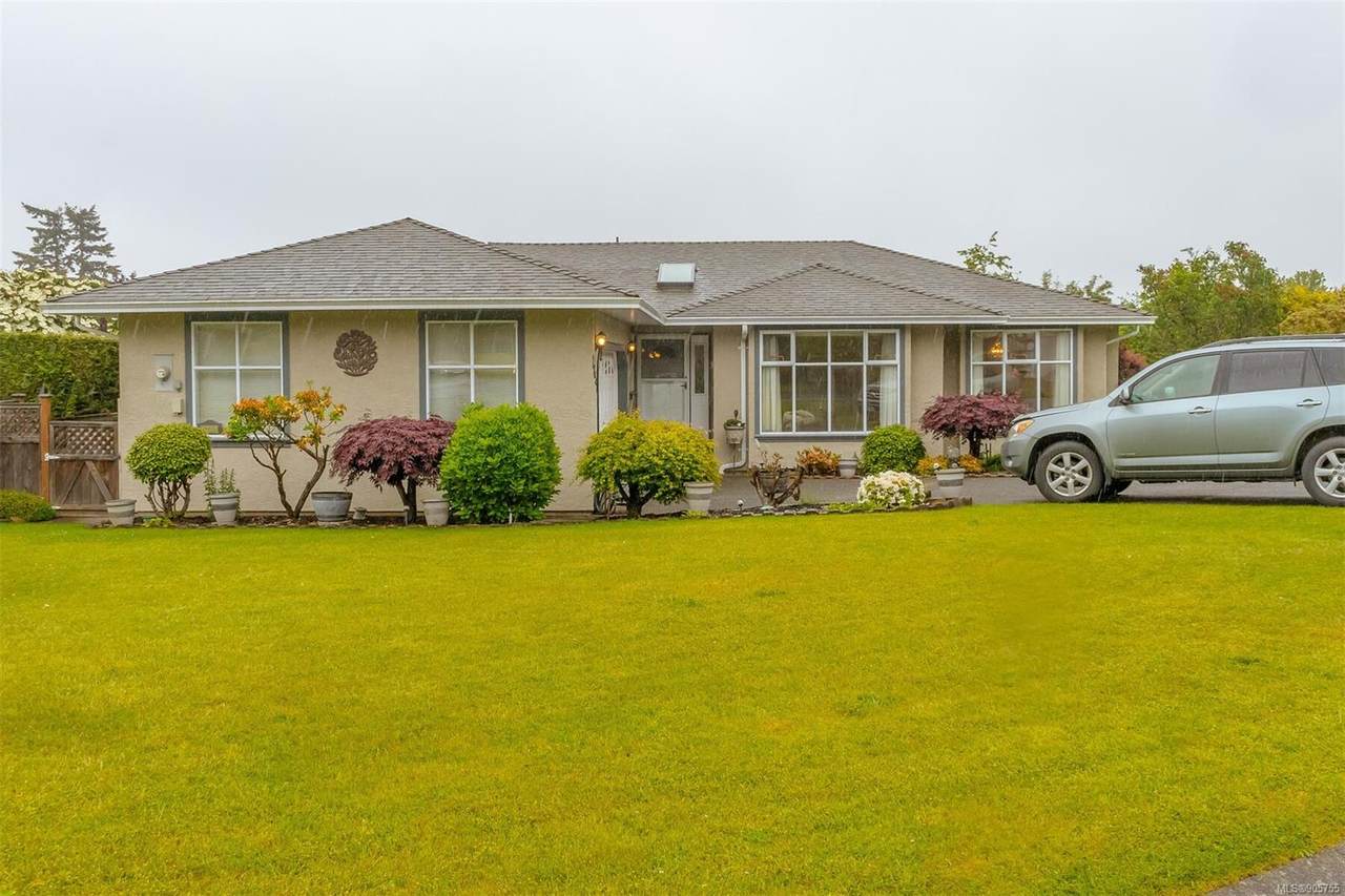 2455 Costa Vista Pl - Photo 1