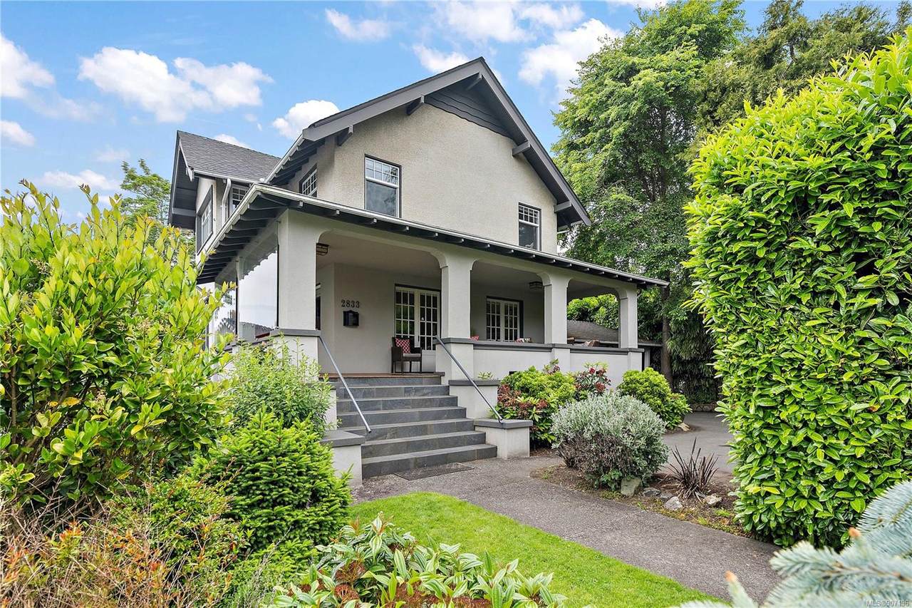2833 Dufferin Ave - Photo 1