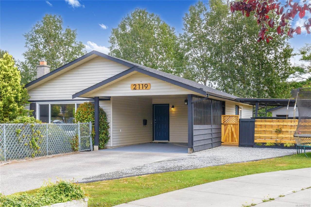 2119 Redwing Pl - Photo 1