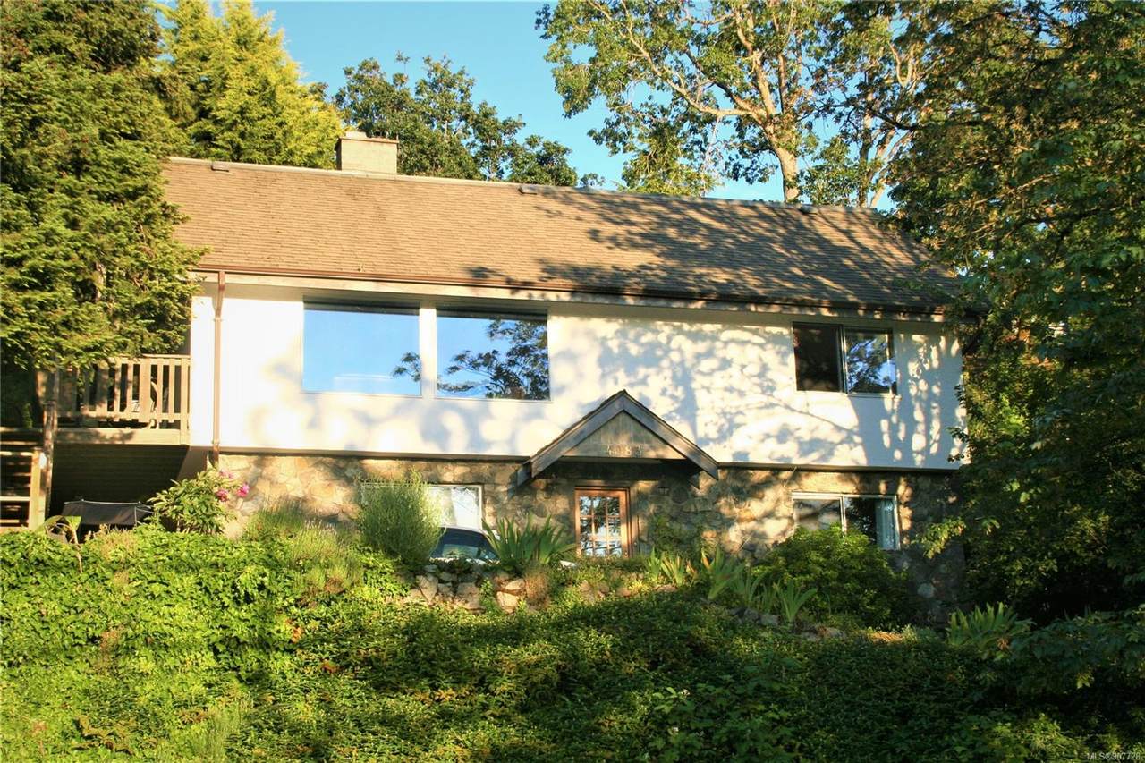 4083 Carey Rd - Photo 1
