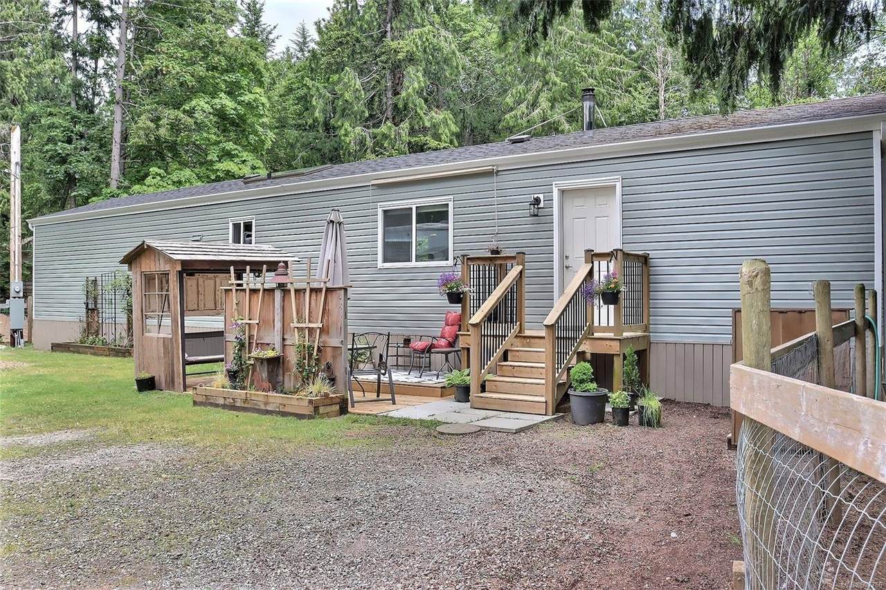 1040 Cowerd Rd - Photo 1