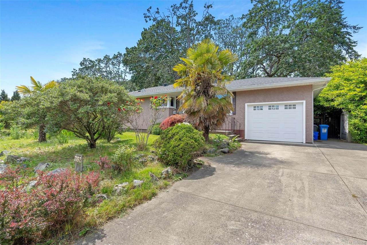 3362 Henderson Rd - Photo 1